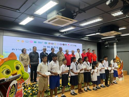  เข้าร่วมมหกรรมความสำเร็จการพัฒนาคุณภาพชีวิตของประชาชน "สงขลาไม่ทิ้งใครไว้ข้างหลัง" 